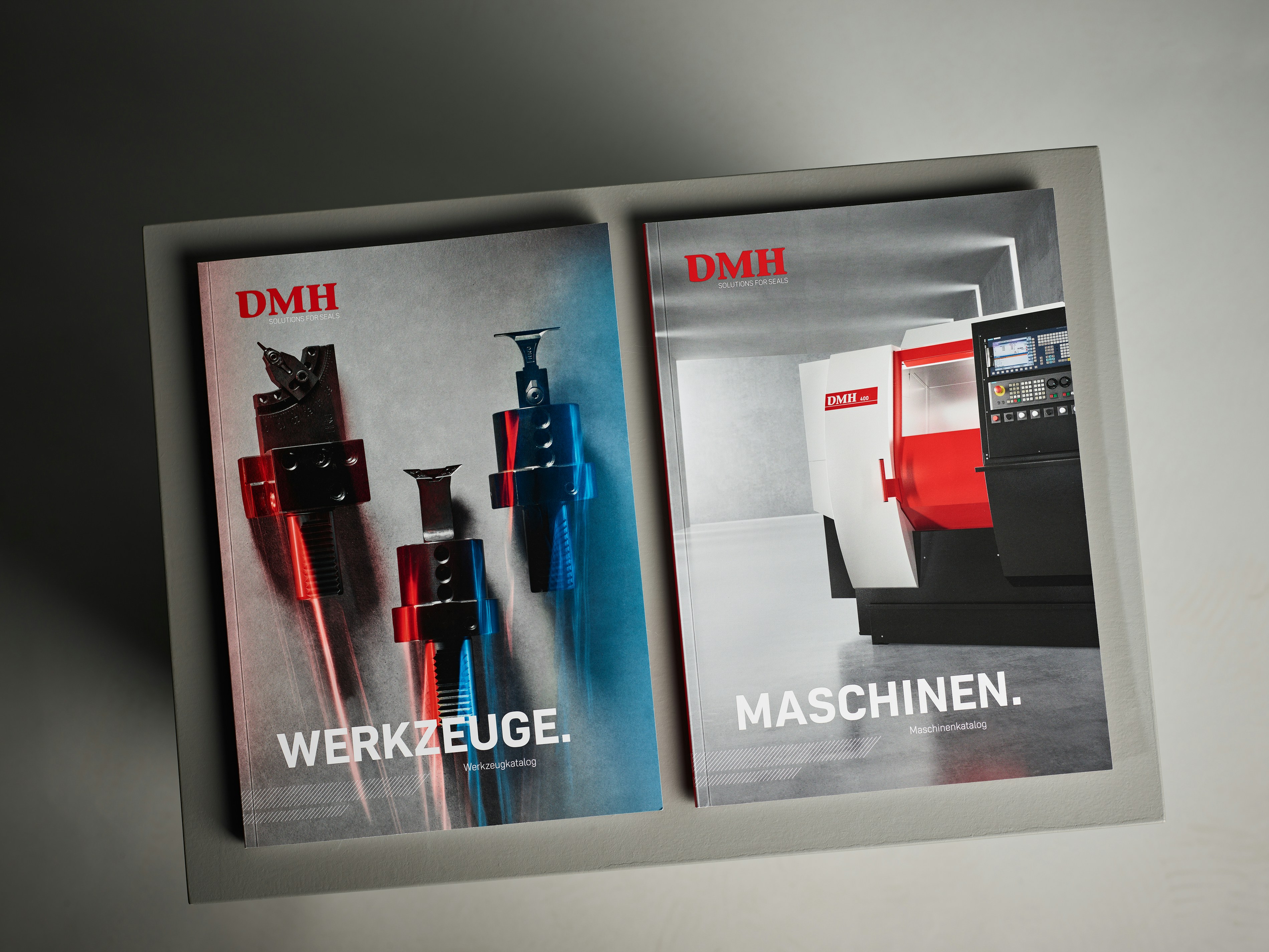 Mockup DMH Kataloge